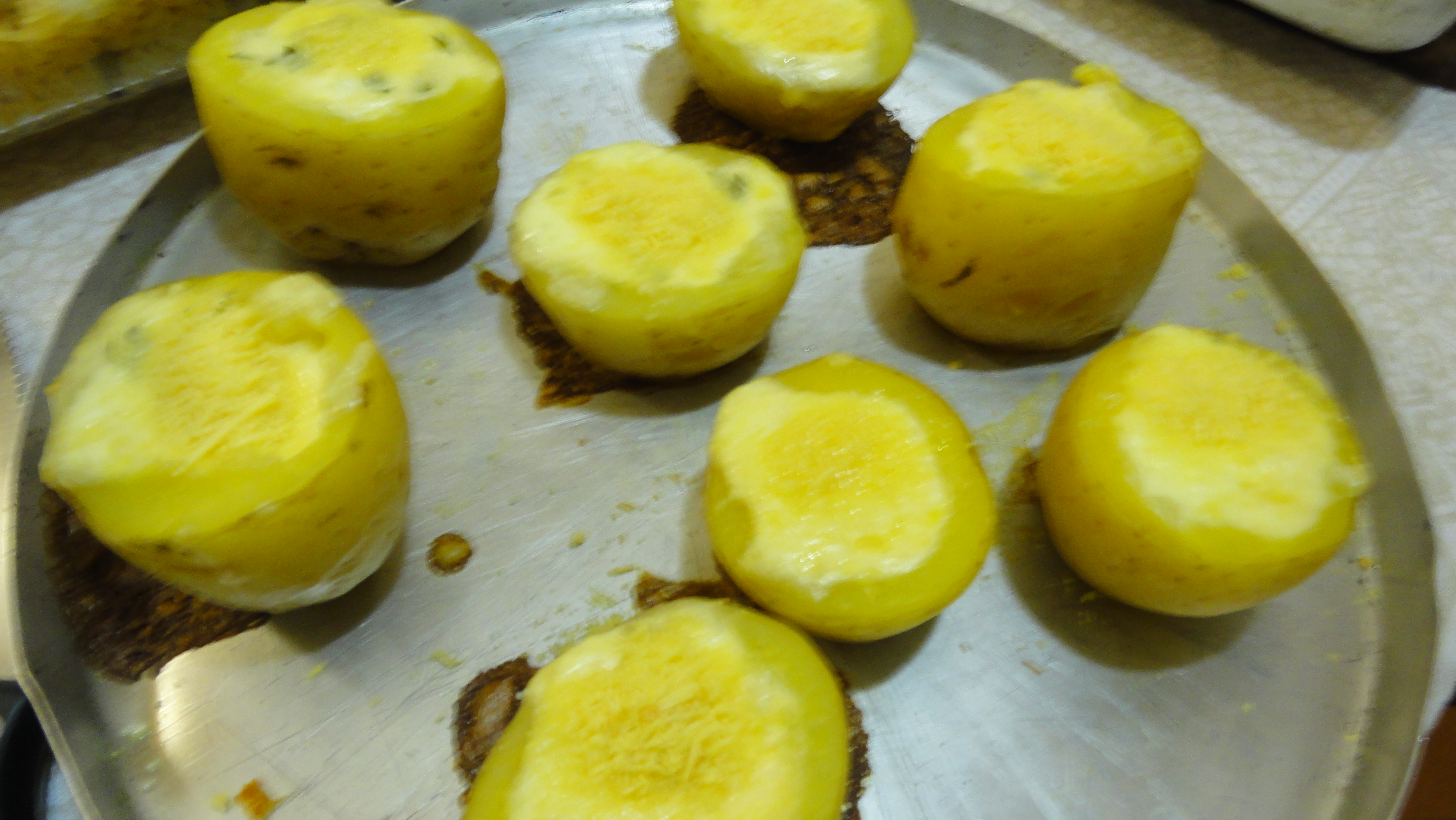 Batatas recheadas com requeijão e cream cheese