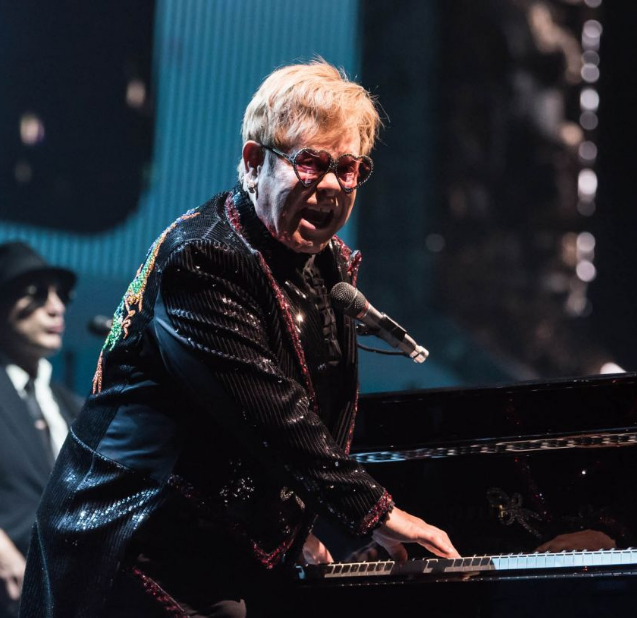 Correios do Reino Unido lançam selos em homenagem a Elton John | Música | Revista Ambrosia
