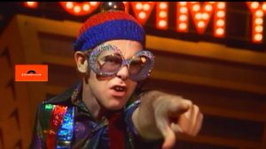Elton John como o Pinball Wizard